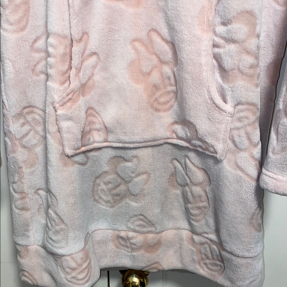 Disney Medium Pink Minnie Fleece Lounger with Sherpa Hood - Picture 7 of 14